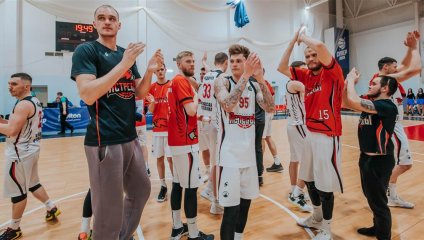 «Чебоксарские Ястребы» не пустили в финал «Тамбов»