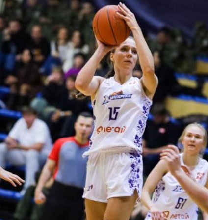 «Чеваката» - лидер, снайперский рекорд - у Ледневой из «Казаночки»