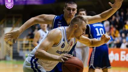 БК "Новосибирск" разгромил "Университет-Югру"
