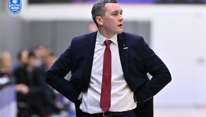 "Славянка-ЧКПЗ" прервала безвыигрышную серию в Омске!