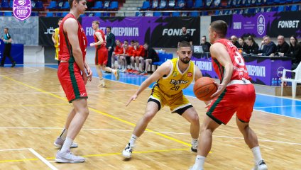 Удаление тренера не помешало победе «СШОР-Локомотива-Кубань»