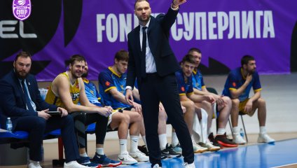 Удаление тренера не помешало победе «СШОР-Локомотива-Кубань»