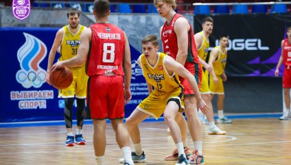 Удаление тренера не помешало победе «СШОР-Локомотива-Кубань»