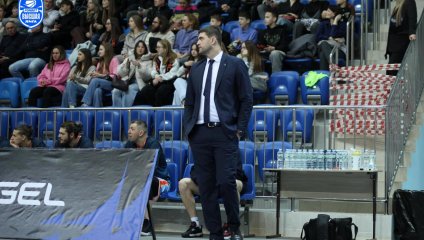 «Десна» побеждает принципиального соперника