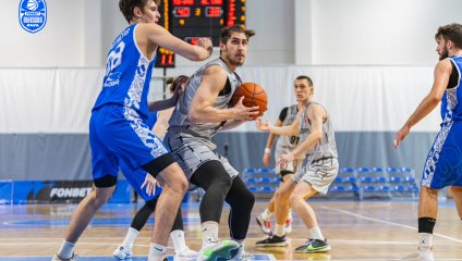 В матче дебютантов «ТСК-УРАЛ-УрГУПС» начал с победы