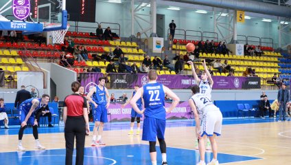 «Университет-Югра» выиграл матч в обороне