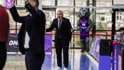 «Тамбов» побеждает «Барнаул» в овертайме