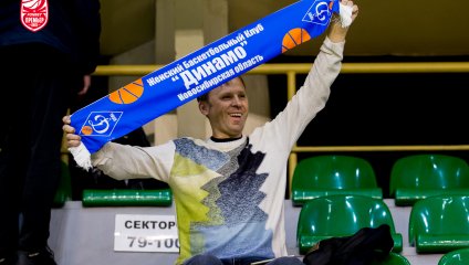 «НИКА-Лузалес» выиграла концовку в Новосибирске