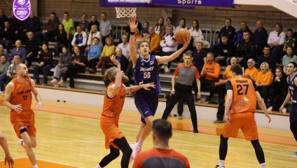 «Темп-СУМЗ» упускает победу в концовке матча