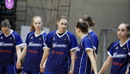 Второй матч в Казани остался за «Динамо-Фарм» 
