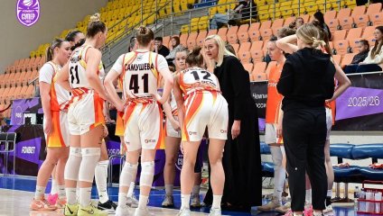 Юниорки УГМК взяли реванш у «Спарты энд К-2», вырвав победу в напряженной концовке