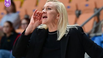 Юниорки УГМК взяли реванш у «Спарты энд К-2», вырвав победу в напряженной концовке