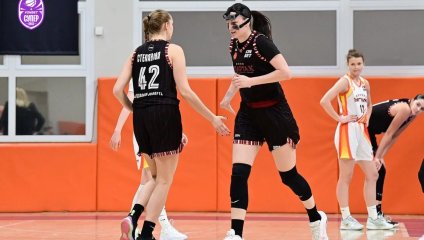 Юниорки УГМК взяли реванш у «Спарты энд К-2», вырвав победу в напряженной концовке