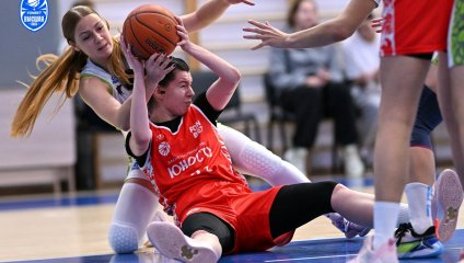 «Нефтяник-Титан-2» продлил победную серию