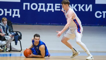 «Металлург» одержал первую победу в сезоне