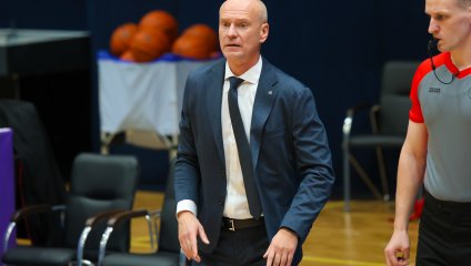 «Металлург» одержал первую победу в сезоне