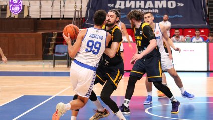 Противостояние двух лидеров завершилось победой "Химок"