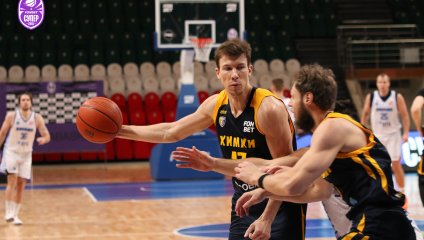 Противостояние двух лидеров завершилось победой "Химок"