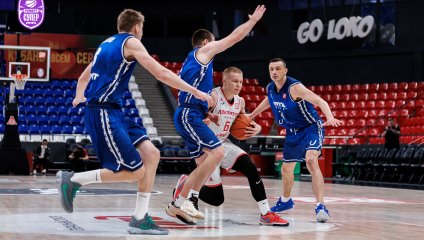 «СШОР-Локо» обыгрывает «Университет-Югру»
