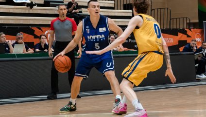 «Барсы» потерпели поражение в матче с «Югрой» (Сургут).