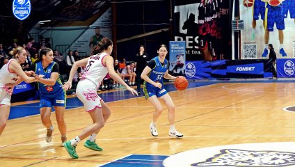 «Ростов-ЮФУ» побеждает гостей из Омска