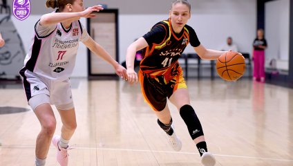 Уверенная победа «львиц» над молодой Самарой