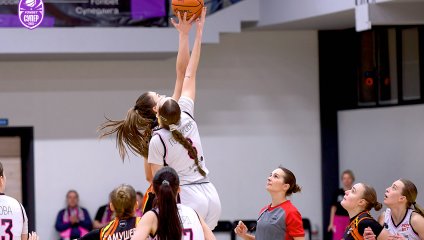 Уверенная победа «львиц» над молодой Самарой