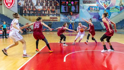 "Спарта" выигрывает у "Спартака" в Видном: "+39" в серии!