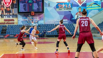 "Спарта" выигрывает у "Спартака" в Видном: "+39" в серии!