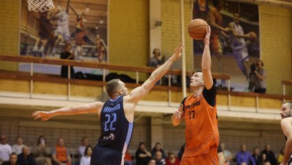 «Темп-СУМЗ» начал сезон с победы