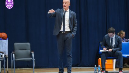 Действующий чемпион не без проблем обыграл «Металлург»