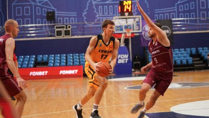 «Химки» дома разгромили «Барнаул»