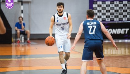  "Купол-Родники" обыгрывает "Зенит-2" на домашней площадке.