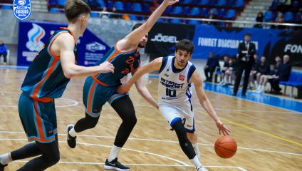 Победа «Металлурга-Челбаскета» на глазах олимпийского чемпиона