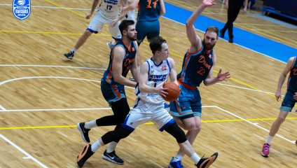 Победа «Металлурга-Челбаскета» на глазах олимпийского чемпиона