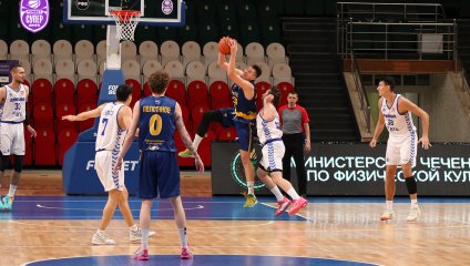 "Динамо" Грозный побеждает ростовчан