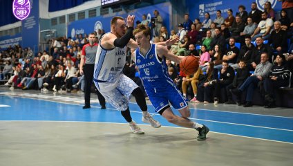 Приморское «Динамо» разгромило «Металлург» во Владивостоке