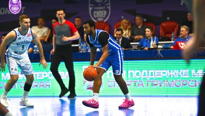 Приморское «Динамо» разгромило «Металлург» во Владивостоке