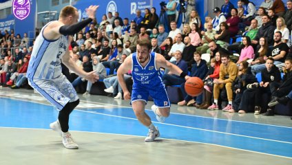 Приморское «Динамо» разгромило «Металлург» во Владивостоке