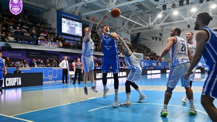 Приморское «Динамо» разгромило «Металлург» во Владивостоке