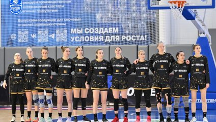 Победа в Омске обеспечила «ЧГУ-Атланте» второе место