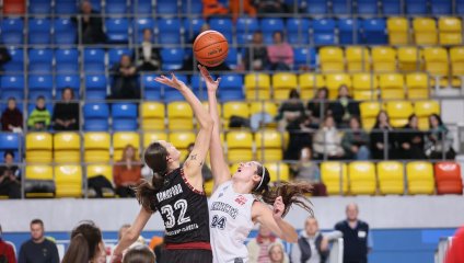 «Енисей» разгромно уступил «Спарте энд К»