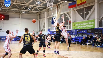 «Русичи» одержали победу над «Чебоксарскими Ястребами» в стартовом матче сезона