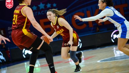 «Надежда» побеждает московское «Динамо»