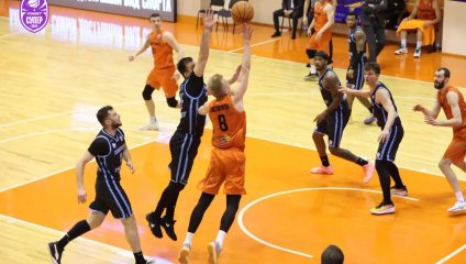 Приморское «Динамо» вырывает победу у «Темп-СУМЗ» в матче лидеров