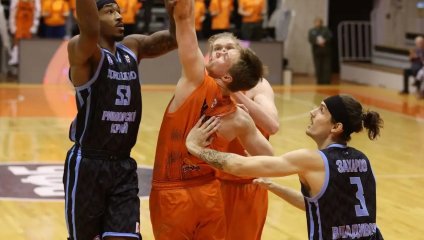 Приморское «Динамо» вырывает победу у «Темп-СУМЗ» в матче лидеров