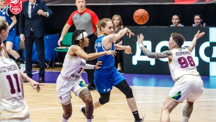 "НИКА-Лузалес" дома справилась с "Енисеем"