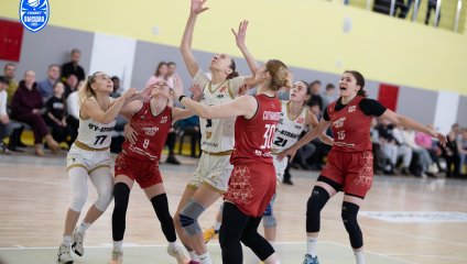 «ЧГУ-Атланта» выигрывает у «Славянки-ЧКПЗ» в первом матче