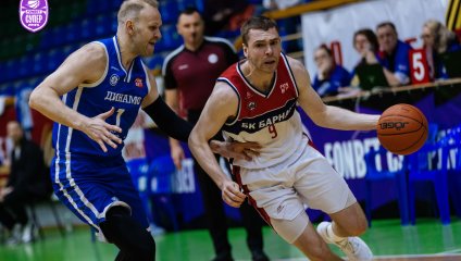 "Барнаул" обыгрывает "Динамо" в напряженной концовке