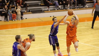 «Темп-СУМЗ» уверенно обыграл «Югру»